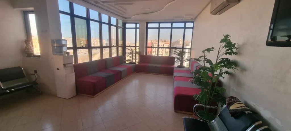 طبيب عام في الناظور