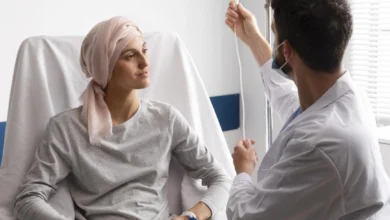 طبيب اختصاصي في طب الأورام والسرطان