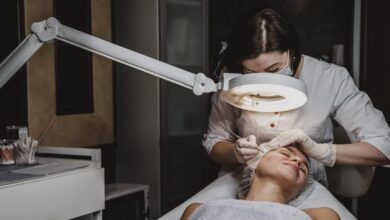 عيادة طبيب الجلد في القنيطرة – رعاية وعناية بالبشرة